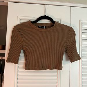 NEW Zara Brown Cropped Shirt, Small